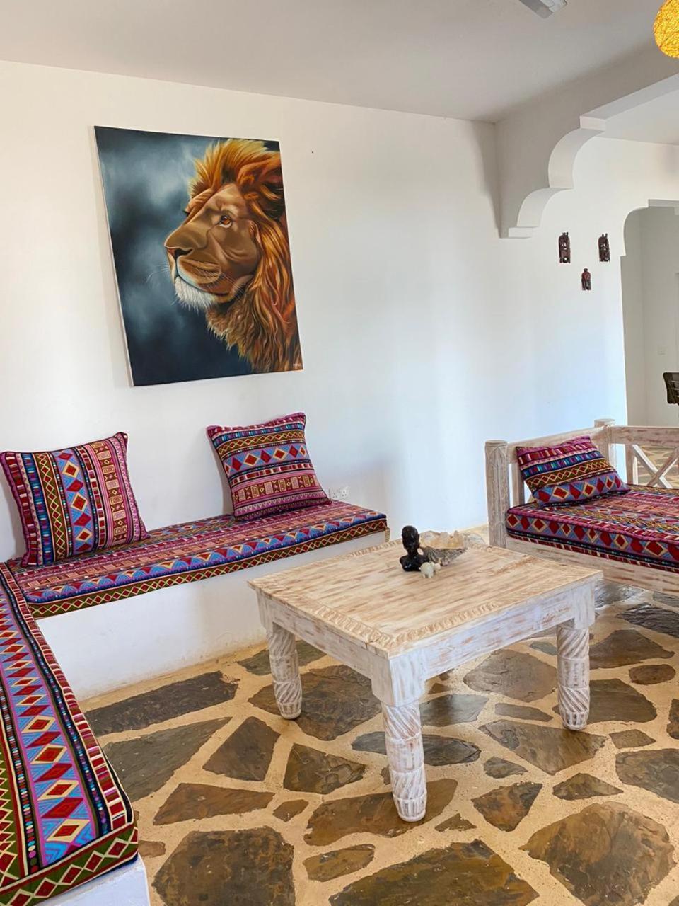 Bed and Breakfast Red Land House Watamu Exterior foto